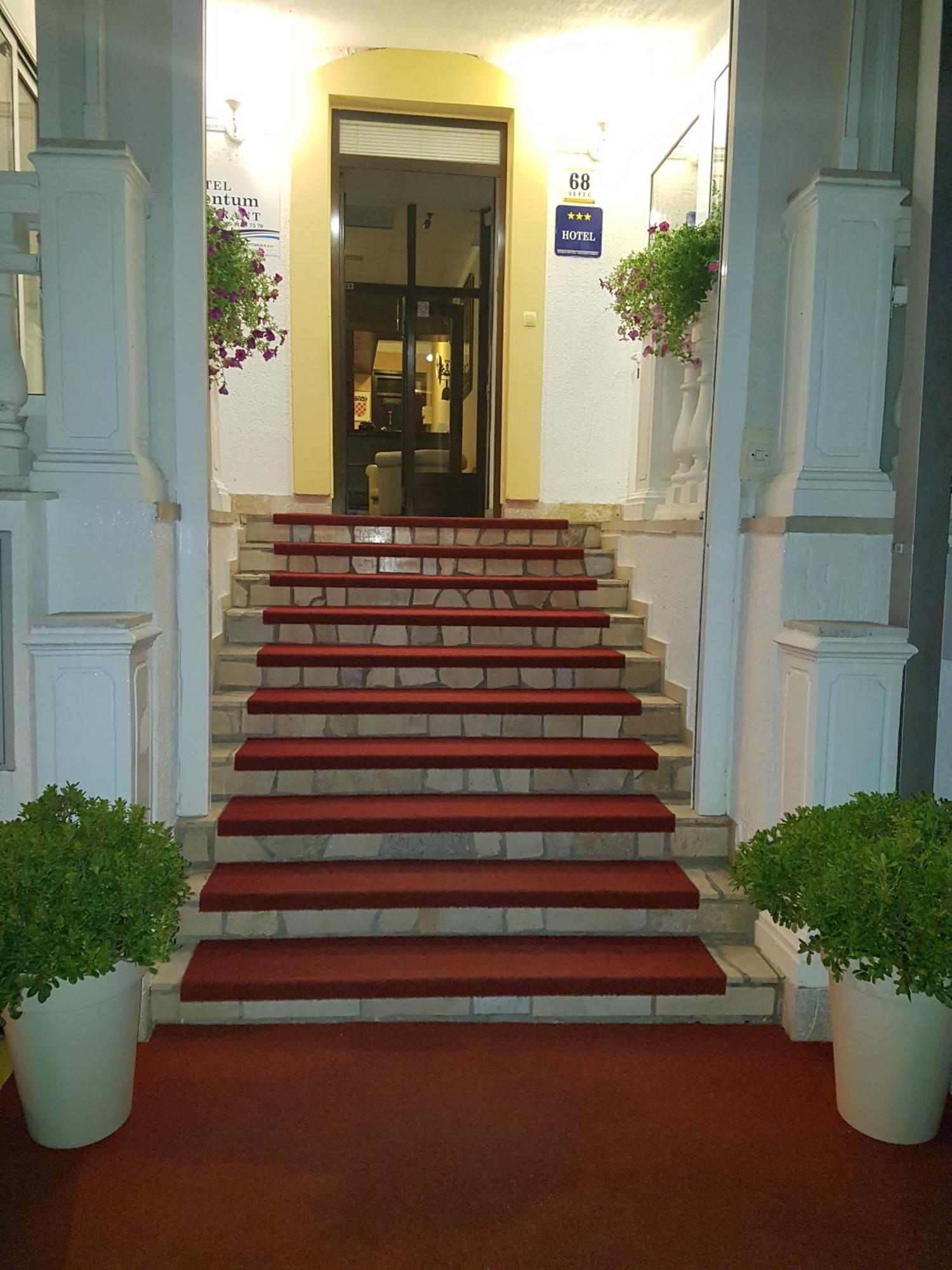 Hotel Argentum فربنيك المظهر الخارجي الصورة